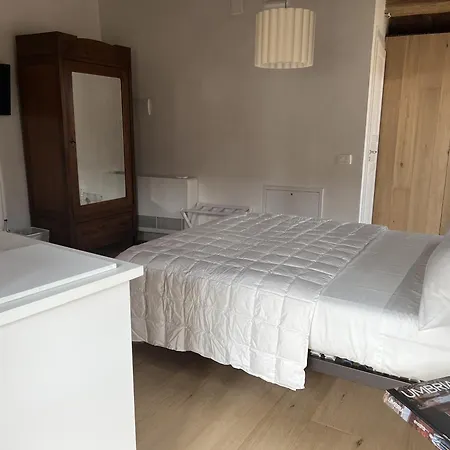 La Casina Del Borgo - Monolocale Nettuno Apartamento