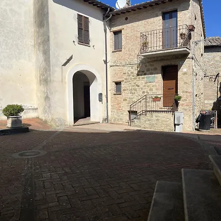 La Casina Del Borgo - Monolocale Nettuno Perúgia