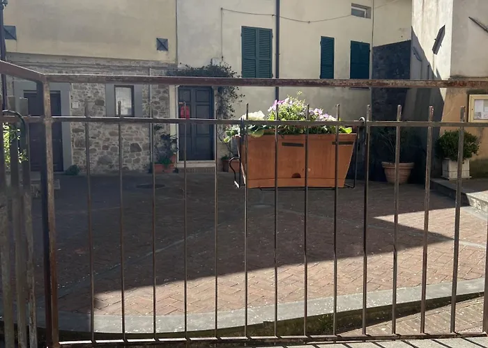 Apartment La Casina Del Borgo - Monolocale Nettuno